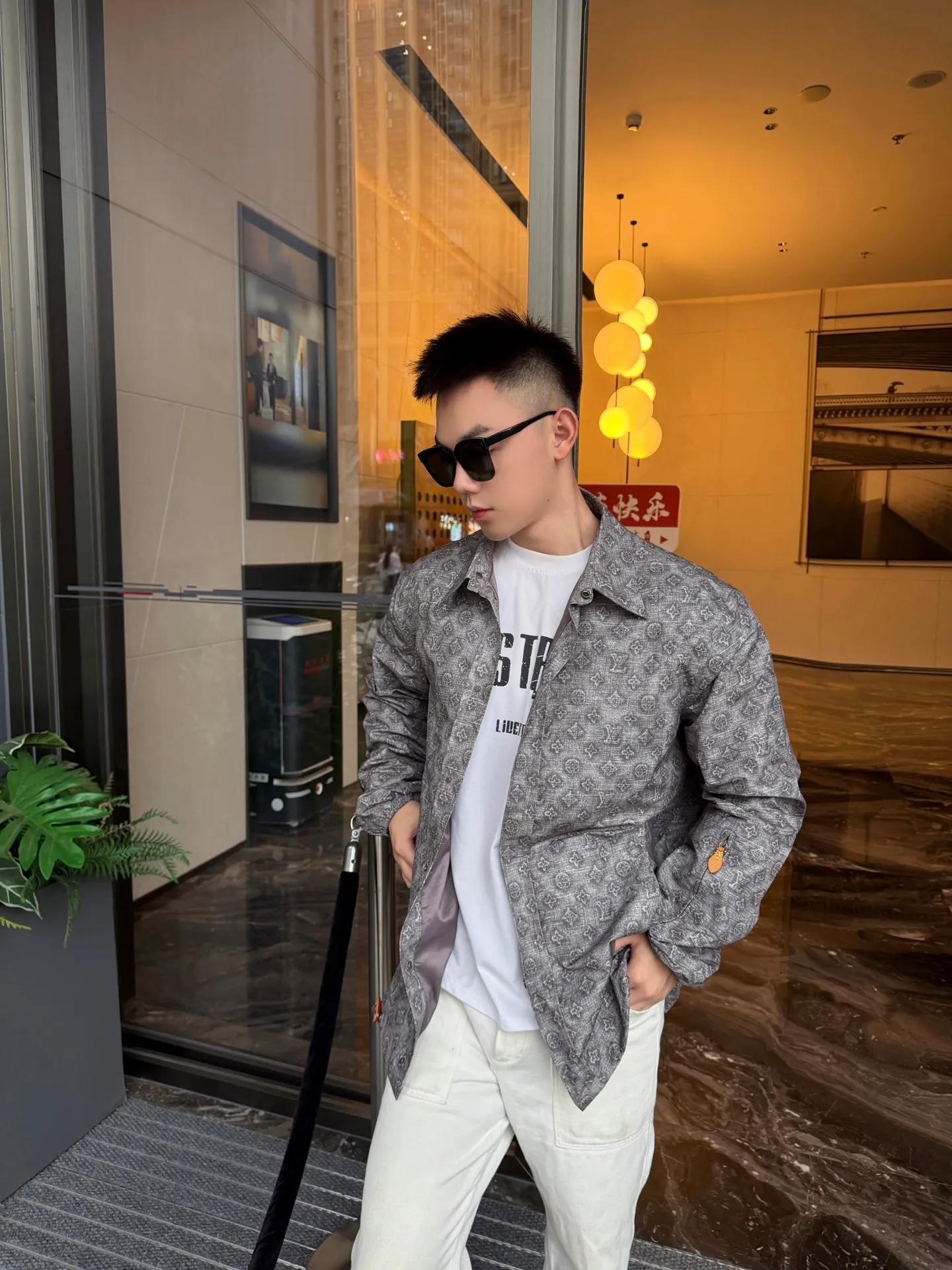 Louis Vuitton/Louis Vuitton all-over presbyopia digital print leather lapel jacket